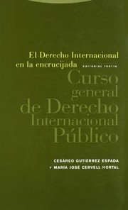 Portada de El derecho internacional en la encrucijada